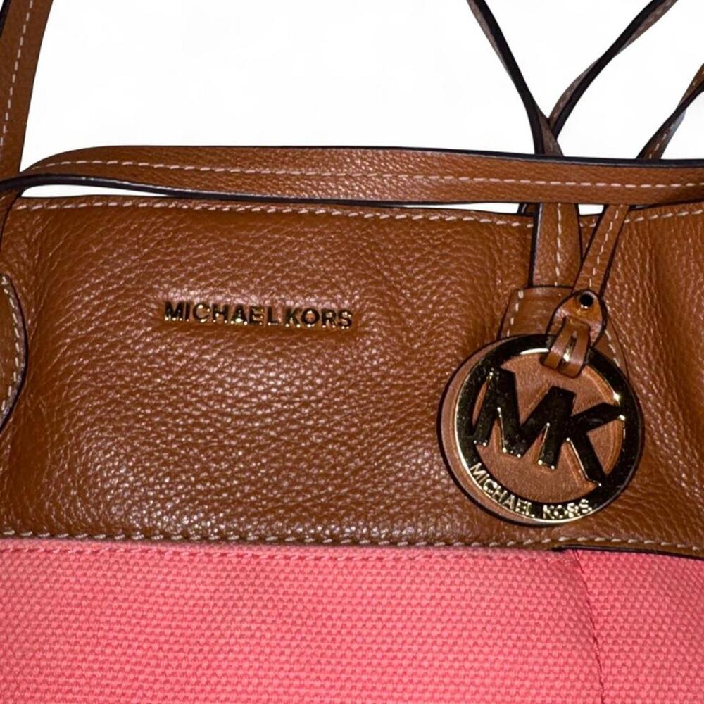 Women’s Michael Kors Marina E/W Drawstring Tote in Pink Canvas/Brown Leather - Picture 4 of 6